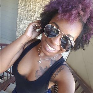 Meet your Posher, Shantel